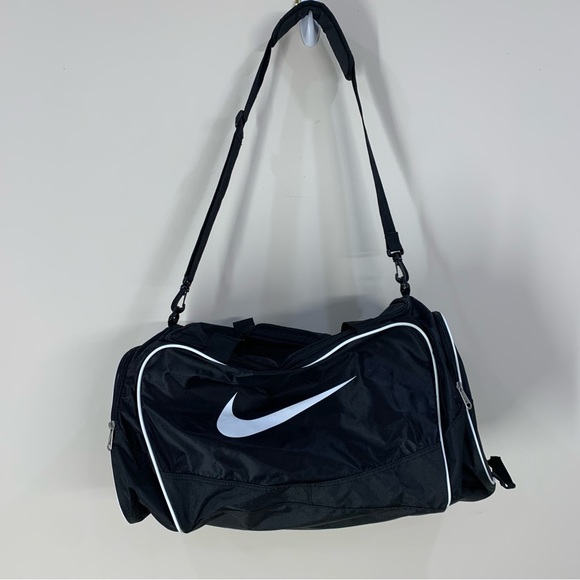 Nike Other - NIKE Black and White Duffle Bag Gym Bag